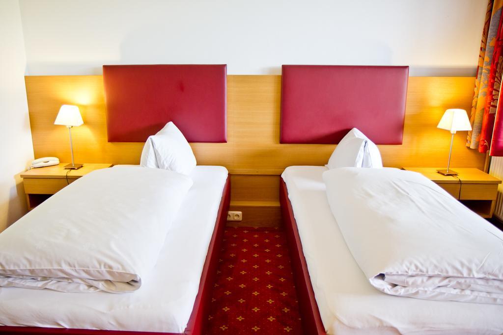 Gasthof-Hotel Bramosen ไวแร็กก์ ห้อง รูปภาพ