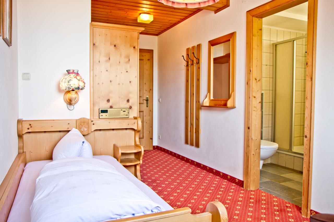 Gasthof-Hotel Bramosen ไวแร็กก์ ภายนอก รูปภาพ